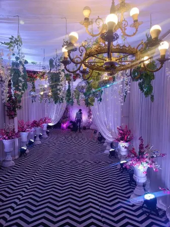 Hotel Rajwada Palace