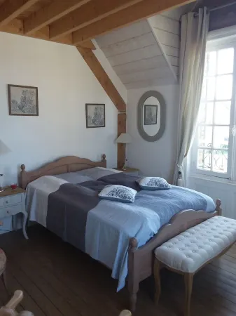 Duplex Dans Villa Bord DE MER Classee