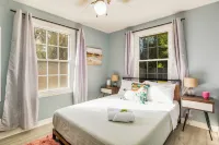 NAS, Pensacola Beach, Pool House -20mins to both beaches