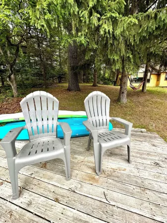 Charming 2-bedroom house with King Bed, Kayaks, Fishing, AC,20 mins to Ann Arbor