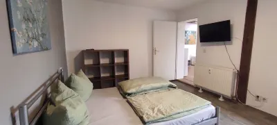 Cottbus City apartment with a view over the rooftops - for stair climbers 프로인트샤프트스타디온 주변 호텔