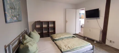 Cottbus City apartment with a view over the rooftops - for stair climbers - Wifi