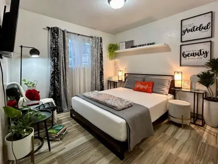 GS201-Lovely 2BR 1BA Home in Heart of litle Saigon, Near Disneyland!