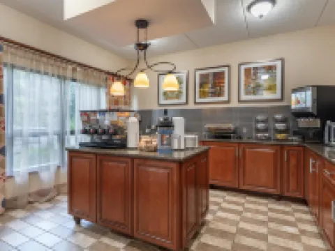 Best Western Delta Inn Hotels in Effingham