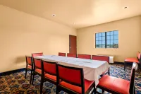 Quality Inn & Suites McAlester on Hwy 69 & 270 - 3-Star