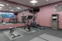 Best Western Plus University Inn  Conference Center - Gym