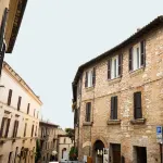 Colonia Iulia - Newly renovated apartment in the historic center