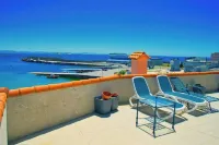 Precioso Ático de Alquiler Vacacional de Lujo