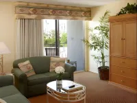 WorldMark Palm Springs - Plaza Resort and Spa