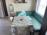 Welcome to Lily's Mobile Home