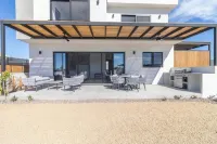 Brand New Ocean View Villa