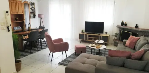 Family Spacious Apartment Veria Hotels in Veria