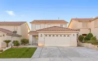 Majestic Pine 4bd/3 bath • Wifi • Pool•BBQ grill Hotel berhampiran Gunung Charleston