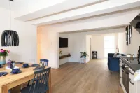 Vacation apartment "Nibelungen" - Spacious apartment with roof terrace Các khách sạn ở Heppenheim