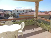 Tower's Apartment Red Island