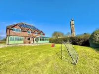 Stunning 7 Bedroom Escape Near New Forest and Beach - Large Garden - Sleeps 14
