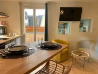 Cosy T2 with Terrace Hyper Centre