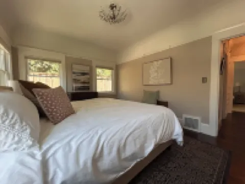 Bungalow 215 - Enchanting Craftsman - 2 B /2 BA - Game Room + Patio