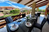 Villa Luigi - Villa with Large Terrace and Barbecue for Families and Groups