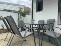 Sydney’s 4BDR with large private yard / Eat-Sleep-Shop-Transit