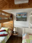 Renovated Longs Sands Cottage with additional Bunkhouse + AC! Walk to Bathhouse