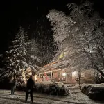 3 Bedroom cabin on South Pond in Stark NH