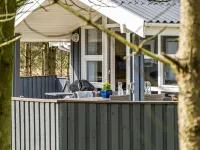 "Richardine" - 850m from the Sea - parking