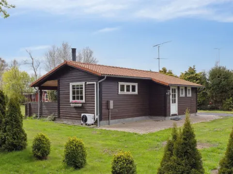 "Undis" - 660m from the Sea