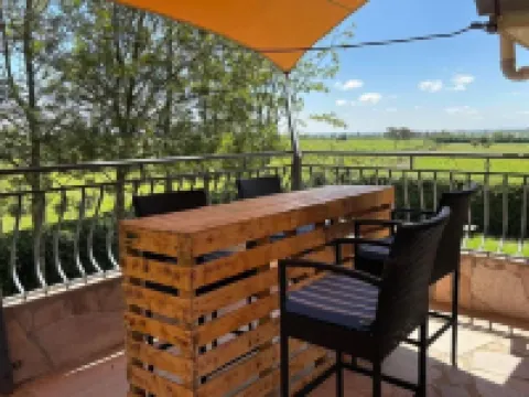 Serian Vacation House Hotels in Narok Town