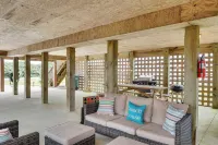 Nags Head Vacation Rental w/ Hot Tub: Near Beach! - 3-نجوم