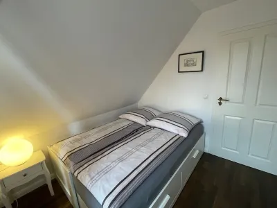 EXCLUSIVE APARTMENT CENTER NOW Hotels near Celler Badeland