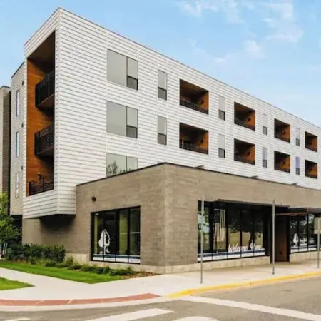 NEW Cozy & Luxe "LAGOM1STAY" Top Floor Loft Central To Downtown Bozeman & MSU