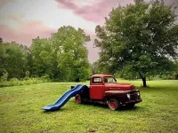 1800’s Cabin with Hot Tub, Pet Friendly Hotels in York County