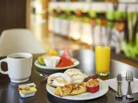 Ibis Monterrey Valle - breakfast