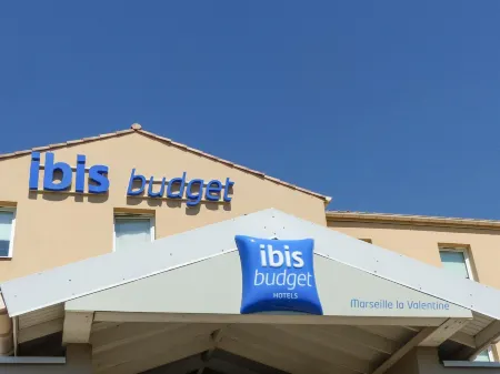 Ibis Budget Marseille Valentine Отели рядом с достопримечательностью «Eglise Sainte-Rita de Marseille»