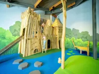 Restyled Villa with Washing Machine Near River Moselle