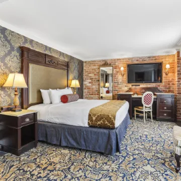 Place d' Armes French Quarter Hotel Отели рядом с достопримечательностью «Дом Герман-Грима»