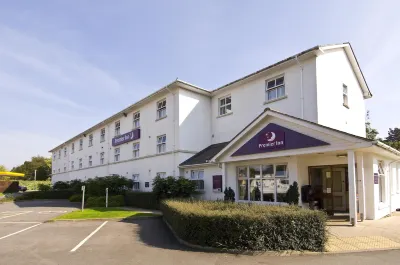 Premier Inn Cheltenham Central (West/A40) Hotel Hotels near Cheltenham Spa Railway Station