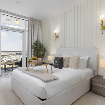 Maison Privee - Stylish Studio w/ Top Facilities in Damac Hills Отели рядом с достопримечательностью «Комплекс Дубай-Студио-Сити»