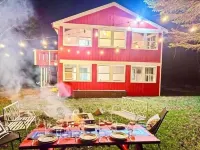 Lakefront House with Water Toys : close to Camelback, Kalahari, Casino, Hiking!