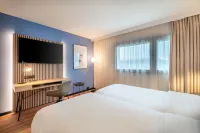 Radisson Hotel Paris le Bourget - Parkplatz