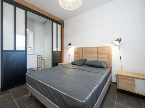 Spacious Villa by Valras Beach