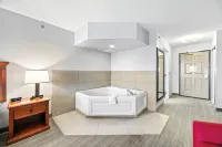 Independence Stay Hotel and Suites Hoteles en Menominee