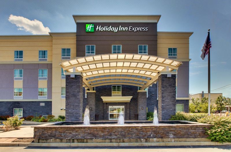 Holiday Inn Express Cheektowaga North East by IHG