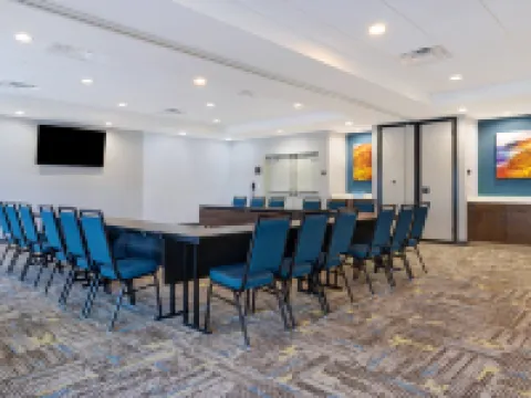 Hampton Inn & Suites by Hilton Marina Hotels in Marina