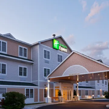 Holiday Inn Express & Suites FREEPORT - BRUNSWICK AREA by IHG
