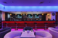 Holiday Inn 坎佩切 - 酒吧