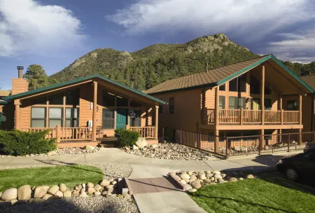 WorldMark Estes Park Отели рядом с достопримечательностью «оз. Спраг»