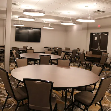 Holiday Inn JONESBORO by IHG