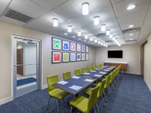 Holiday Inn Express & Suites PURCELL by IHG Hotels in McClain County